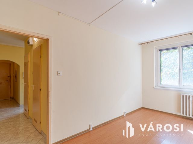 Az Újrókusi hetventettes  - eladó panel lakás -